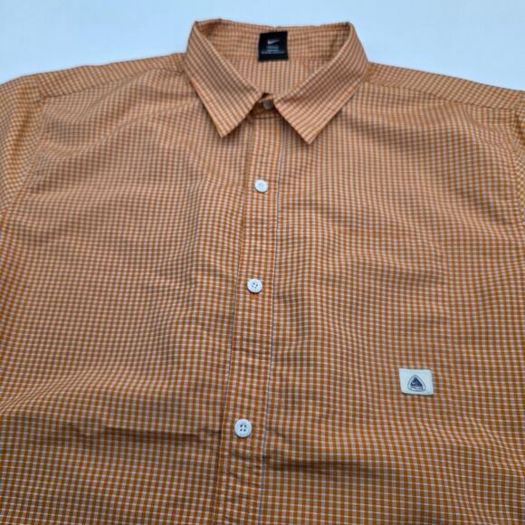 Nike ACG Short Sleeve Button Shirt Men Large Orange Plaid - Picture 6 of 9